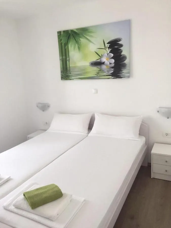 Delfin Apartments Crikvenica