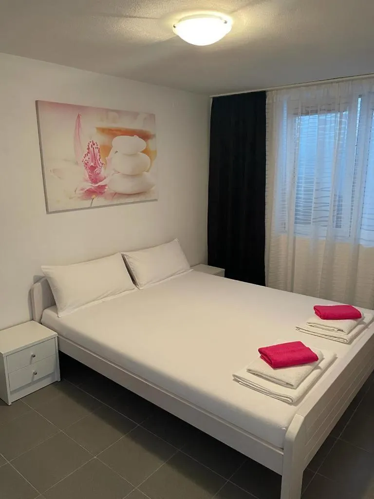 Delfin Apartments Crikvenica